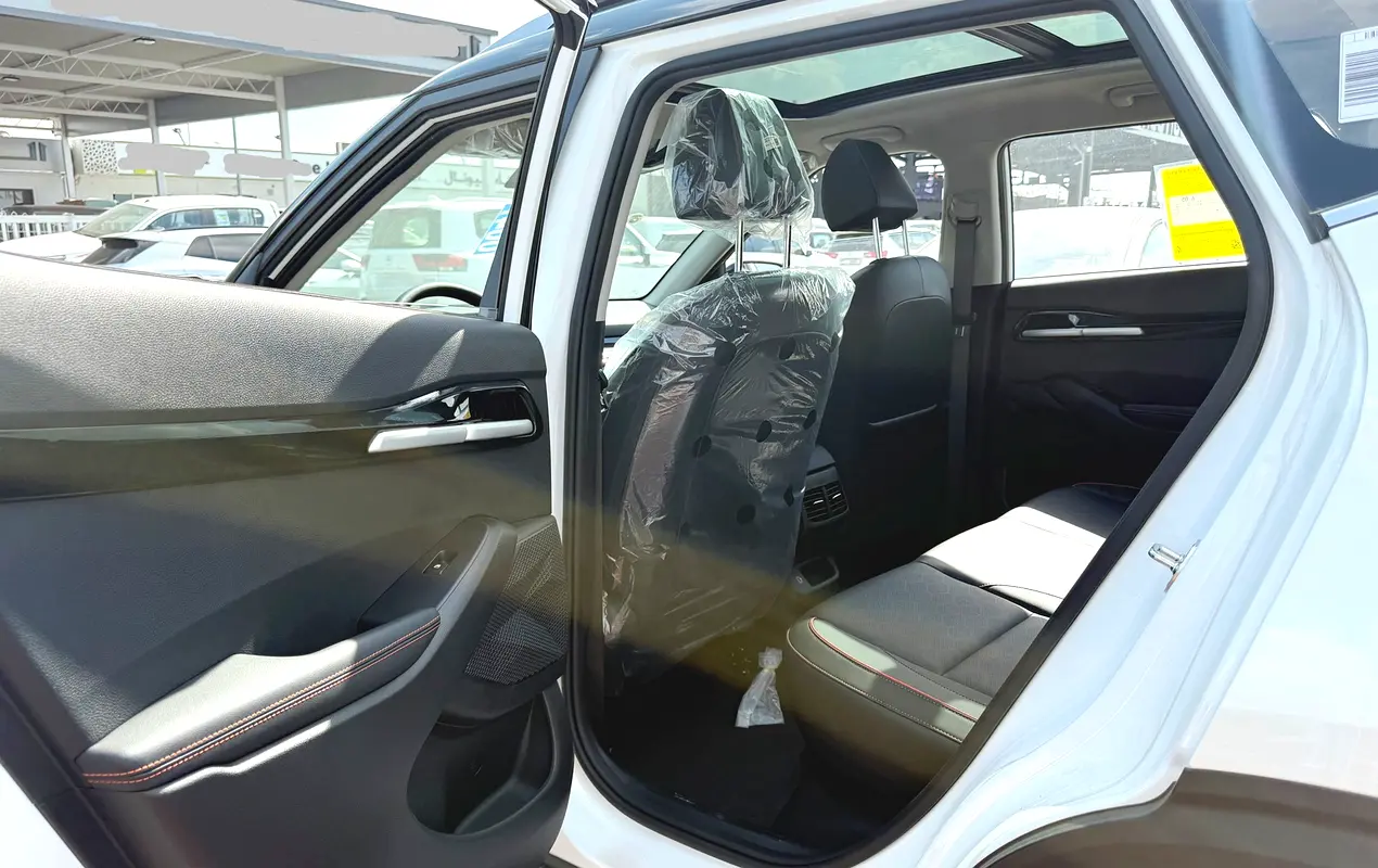 واردات Kia Seltos 2025 از دبی — منطقه آزاد کیش و قشم — خودرو Kia — تصویر 9
