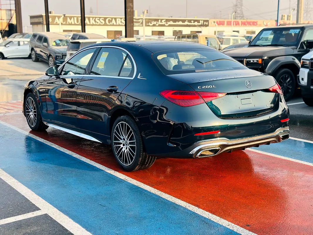واردات Mercedes-Benz C Class 2025 از دبی — منطقه آزاد کیش و قشم — خودرو Mercedes-Benz — تصویر 16