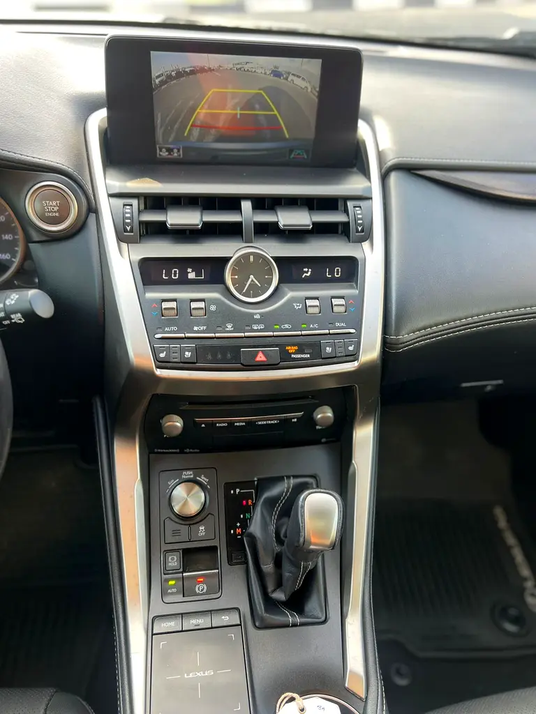 واردات Lexus NX Series 2020 از دبی — منطقه آزاد کیش و قشم — خودرو Lexus — تصویر 18