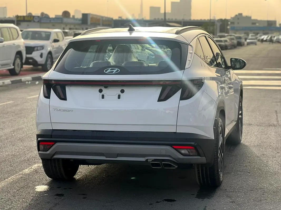 واردات Hyundai Tucson 2026 از دبی — منطقه آزاد کیش و قشم — خودرو Hyundai — تصویر 3