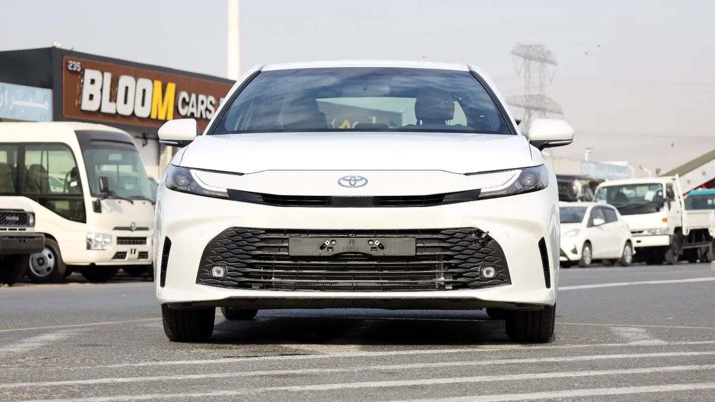 واردات Toyota Camry 2025 از دبی — منطقه آزاد کیش و قشم — خودرو Toyota — تصویر 2