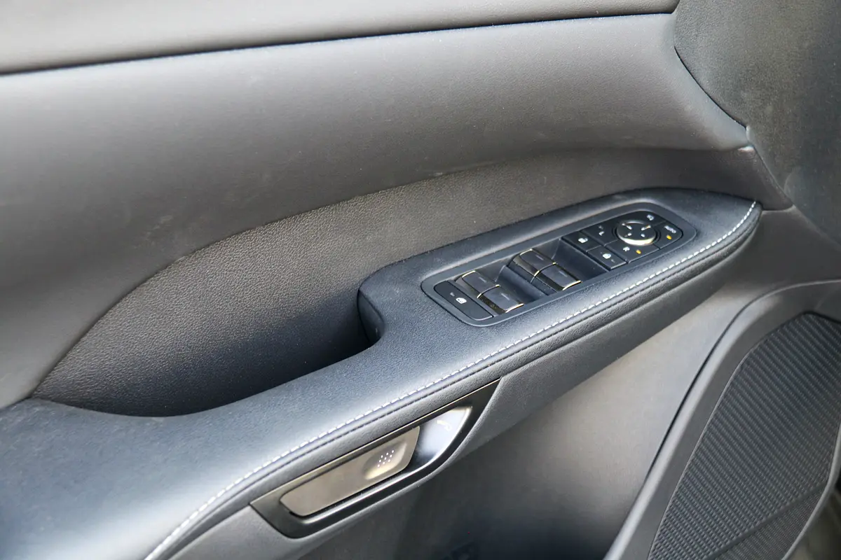 واردات Lexus RX Series 2026 از دبی — منطقه آزاد کیش و قشم — خودرو Lexus — تصویر 6