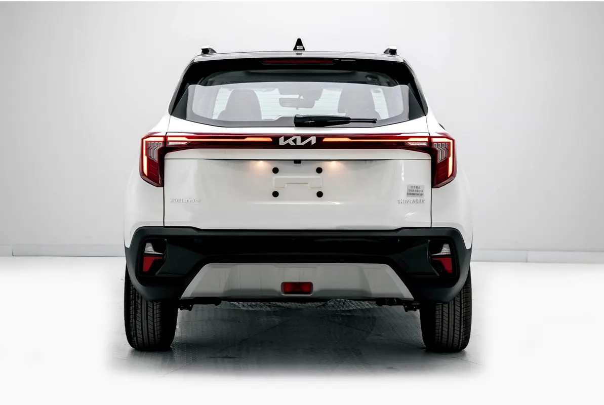 واردات Kia Seltos 2025 از دبی — منطقه آزاد کیش و قشم — خودرو Kia — تصویر 5