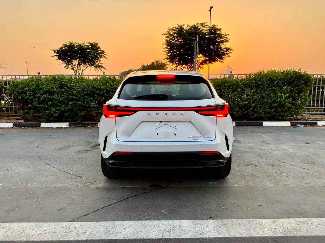واردات Lexus NX Series 2025 از دبی — منطقه آزاد کیش و قشم — خودرو Lexus — تصویر 8