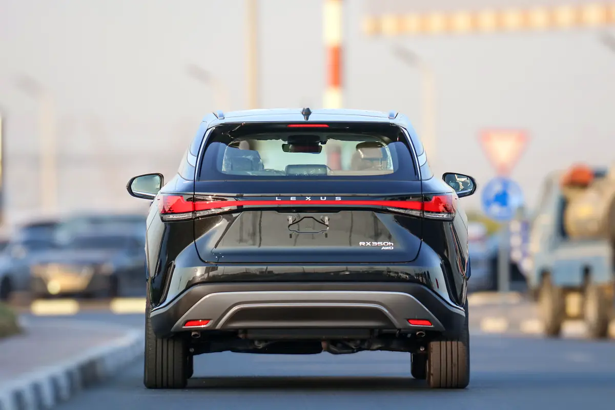 واردات Lexus RX Series 2026 از دبی — منطقه آزاد کیش و قشم — خودرو Lexus — تصویر 2