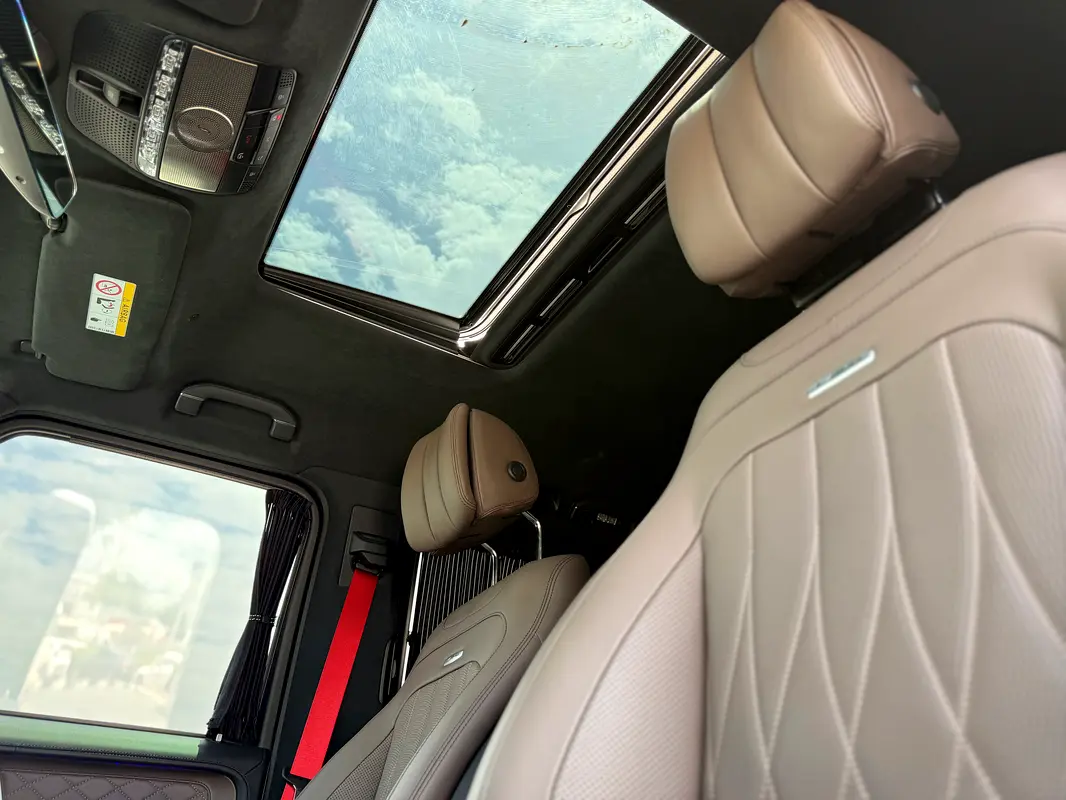 واردات Mercedes-Benz G Class 2024 از دبی — منطقه آزاد کیش و قشم — خودرو Mercedes-Benz — تصویر 13