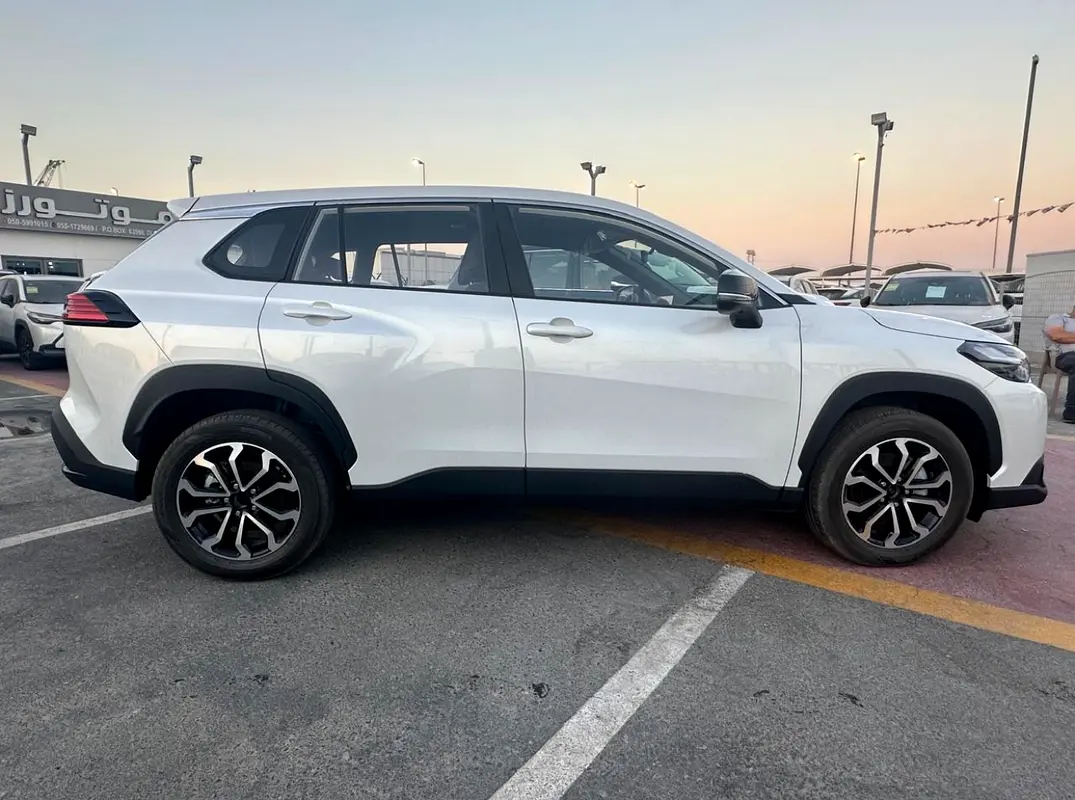 واردات Toyota Frontlander 2026 از دبی — منطقه آزاد کیش و قشم — خودرو Toyota — تصویر 4