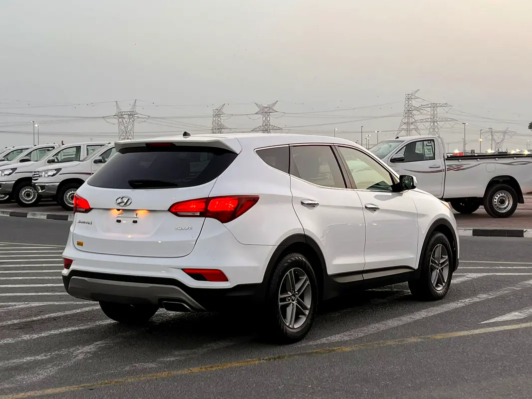 واردات Hyundai Santa FE 2018 از دبی — منطقه آزاد کیش و قشم — خودرو Hyundai — تصویر 8