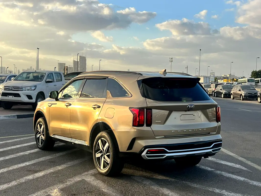 واردات Kia Sorento 2021 از دبی — منطقه آزاد کیش و قشم — خودرو Kia — تصویر 5