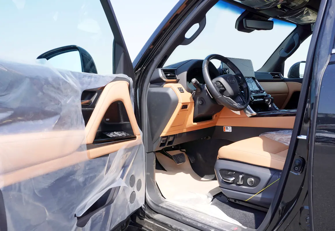 واردات Lexus LX Series 2026 از دبی — منطقه آزاد کیش و قشم — خودرو Lexus — تصویر 7