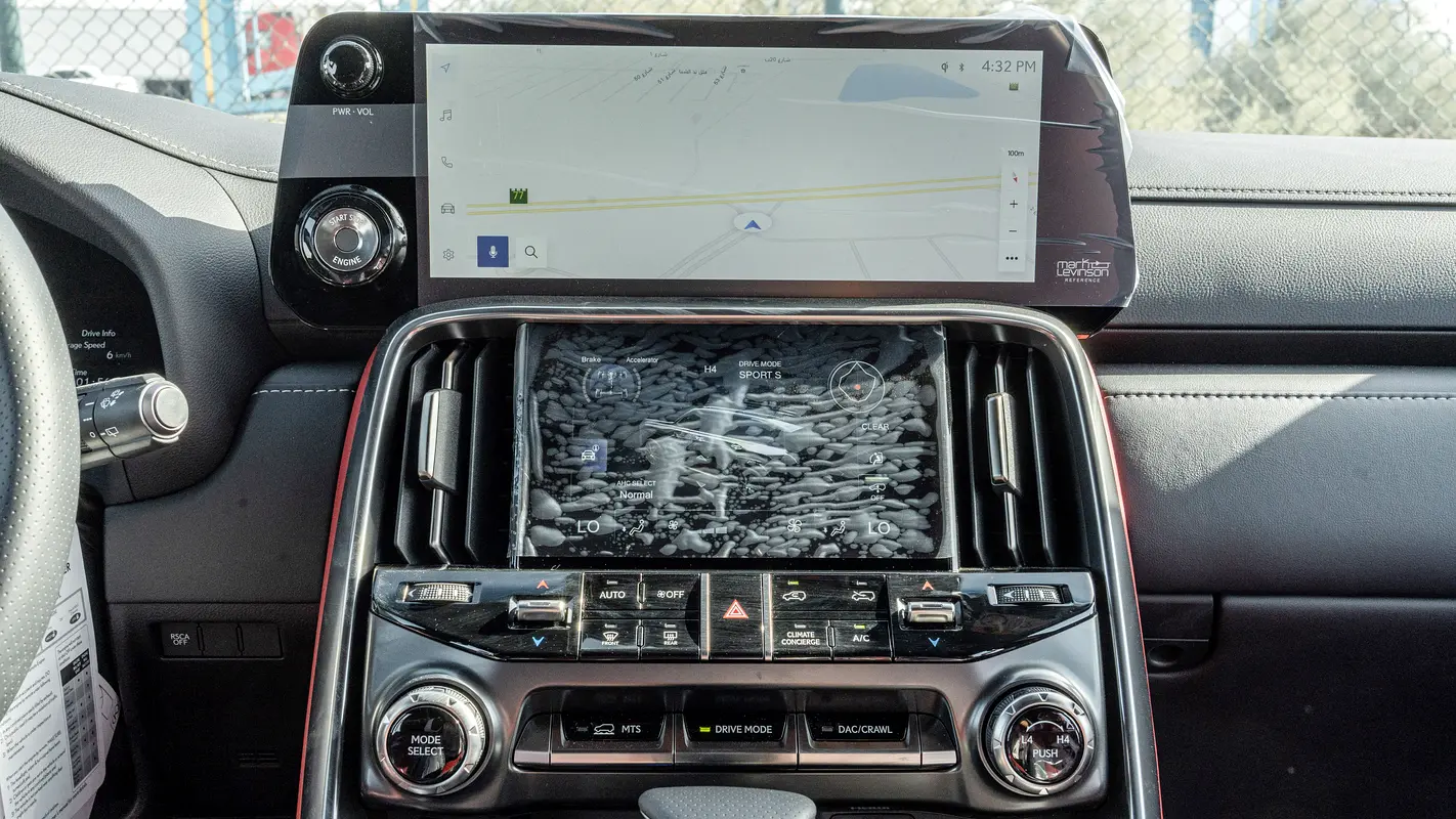 واردات Lexus LX Series 2026 از دبی — منطقه آزاد کیش و قشم — خودرو Lexus — تصویر 15