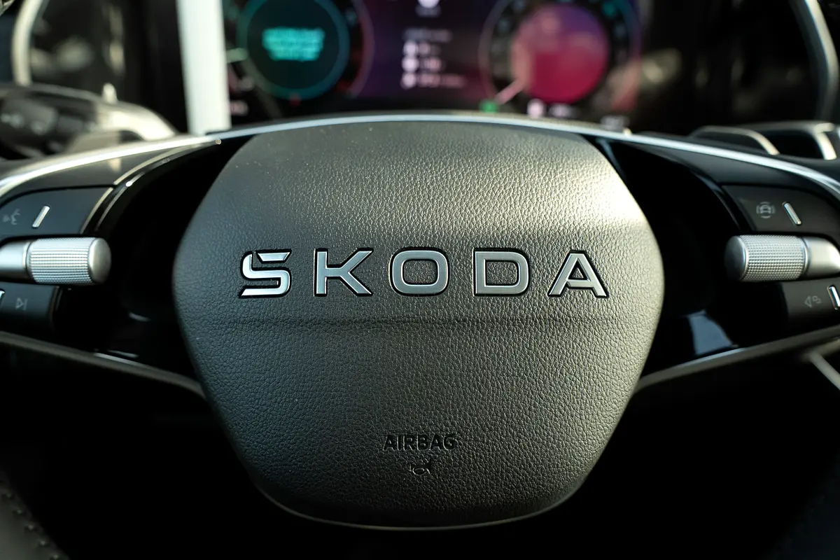 واردات Skoda Kodiaq 2026 از دبی — منطقه آزاد کیش و قشم — خودرو Skoda — تصویر 16