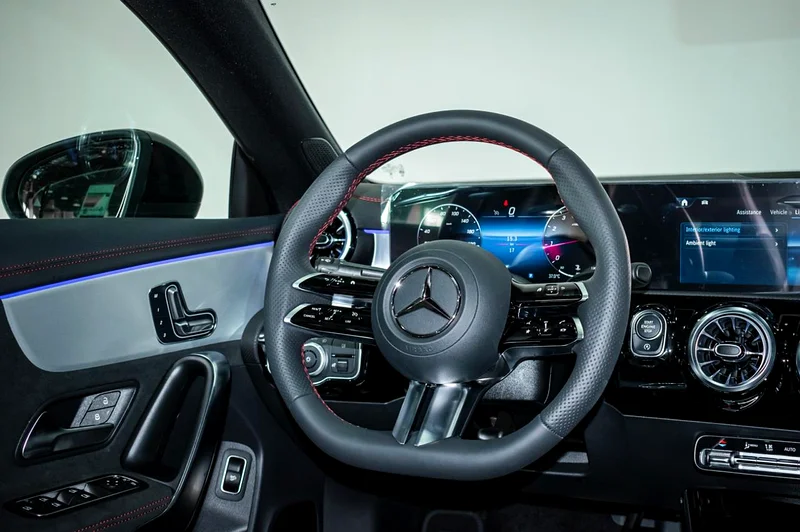 واردات Mercedes-Benz CLA Class 2025 از دبی — منطقه آزاد کیش و قشم — خودرو Mercedes-Benz — تصویر 12