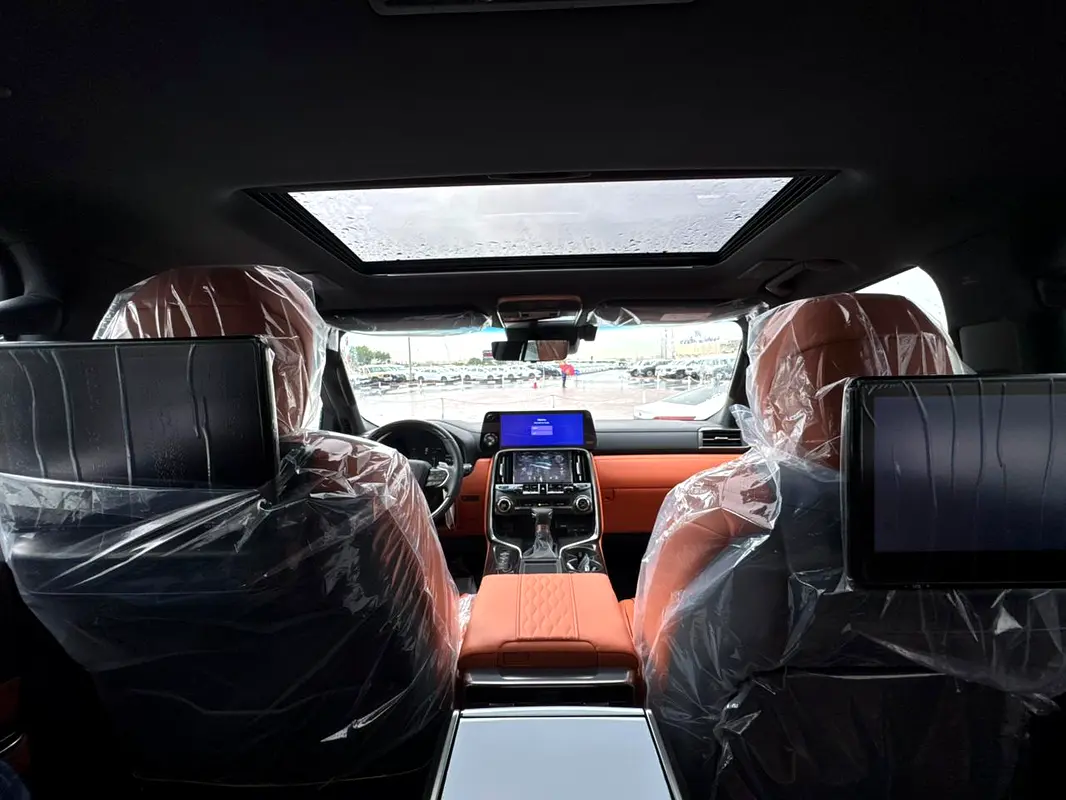واردات Lexus LX Series 2026 از دبی — منطقه آزاد کیش و قشم — خودرو Lexus — تصویر 13