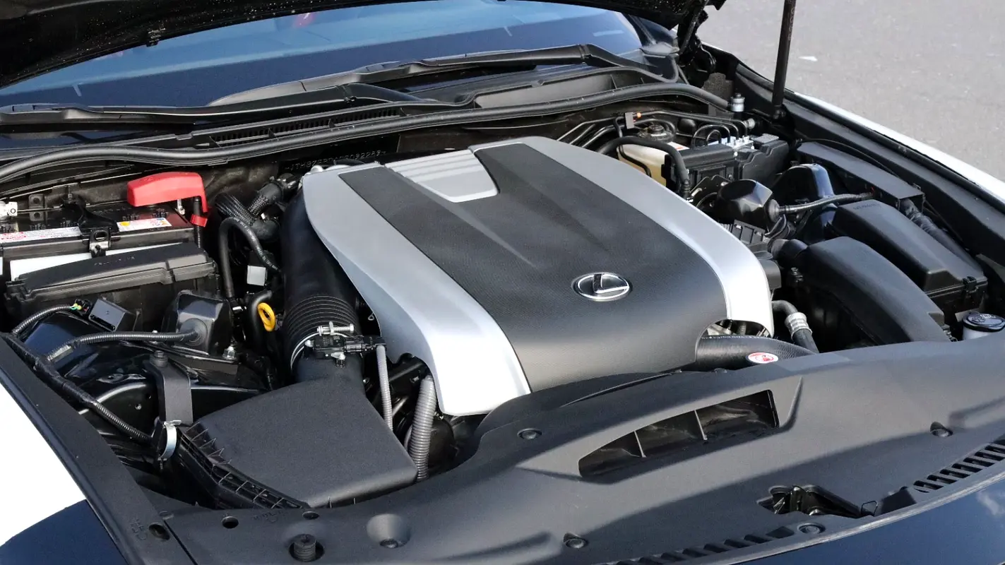 واردات Lexus IS Series 2025 از دبی — منطقه آزاد کیش و قشم — خودرو Lexus — تصویر 7