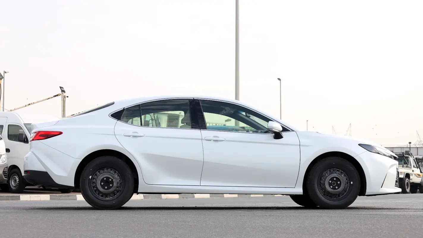 واردات Toyota Camry 2025 از دبی — منطقه آزاد کیش و قشم — خودرو Toyota — تصویر 5