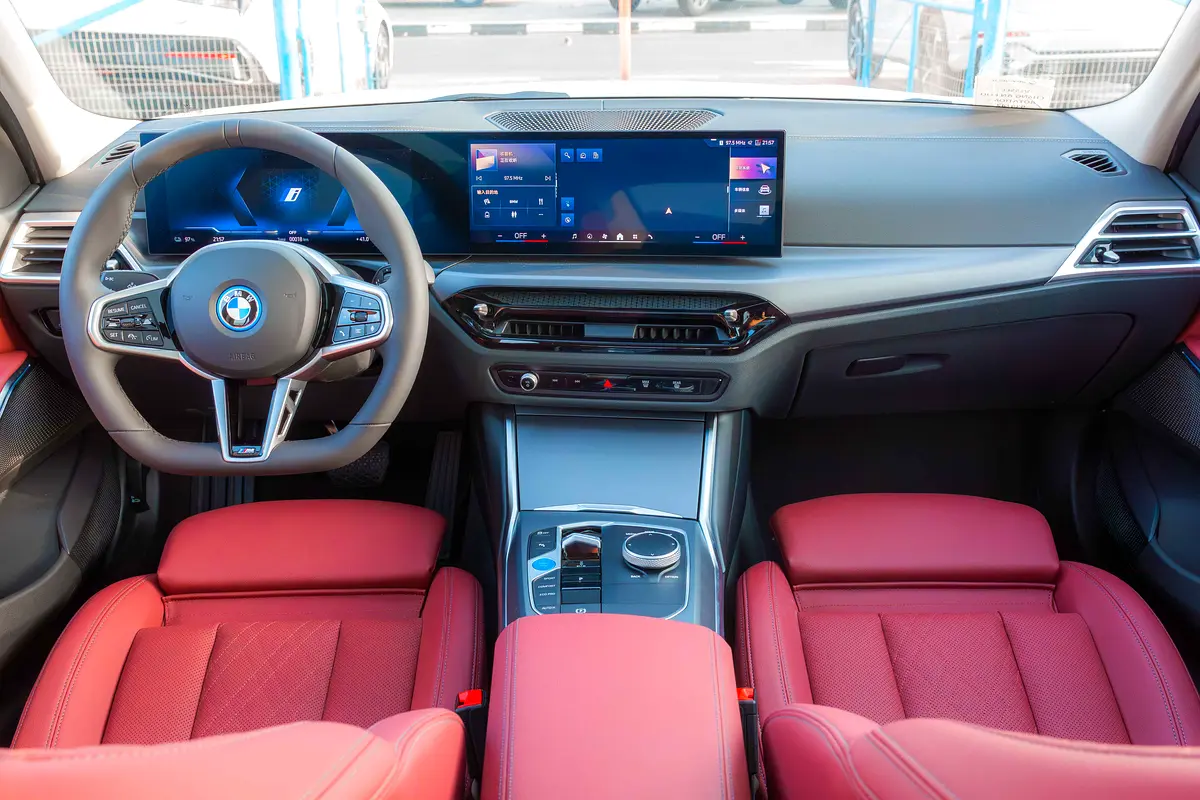 واردات BMW I3 2026 از دبی — منطقه آزاد کیش و قشم — خودرو BMW — تصویر 9