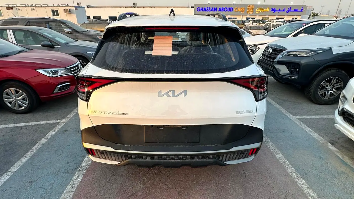واردات Kia Sportage 2025 از دبی — منطقه آزاد کیش و قشم — خودرو Kia — تصویر 4