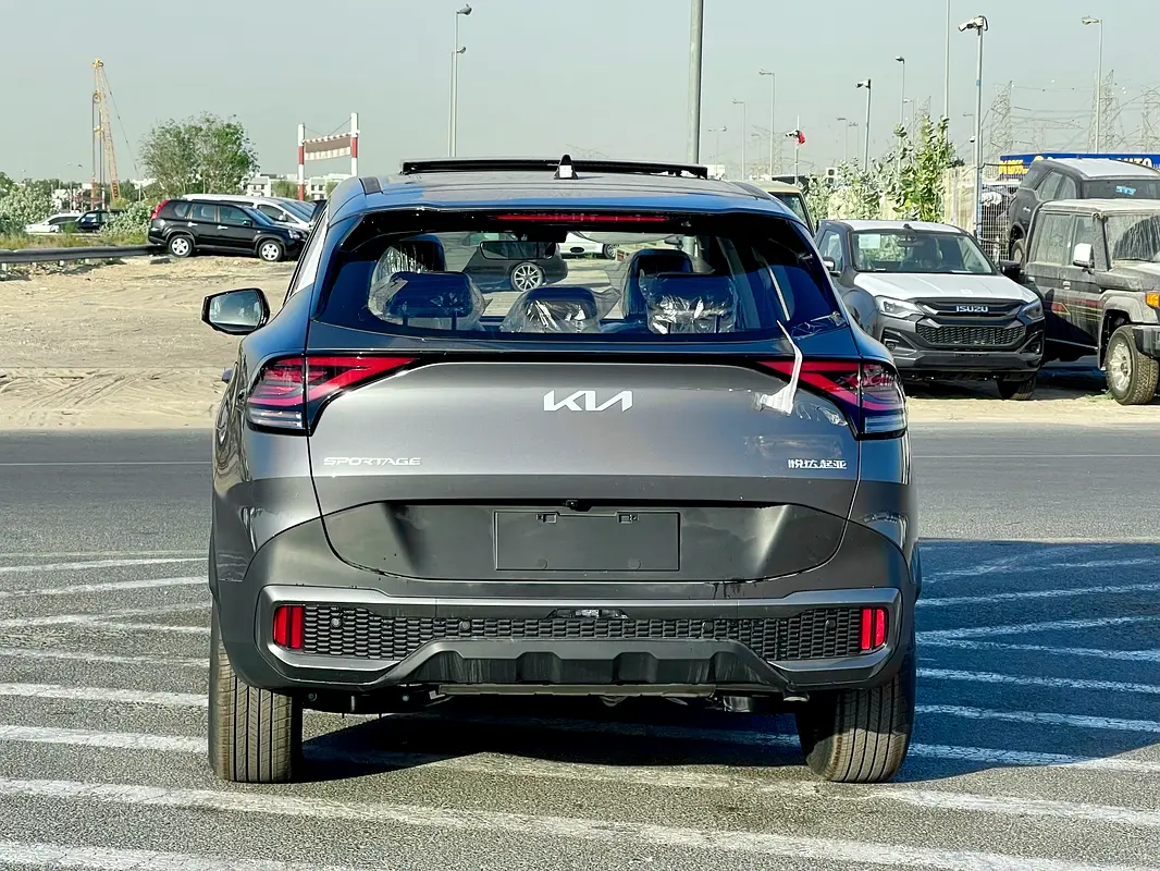 واردات Kia Sportage 2025 از دبی — منطقه آزاد کیش و قشم — خودرو Kia — تصویر 5