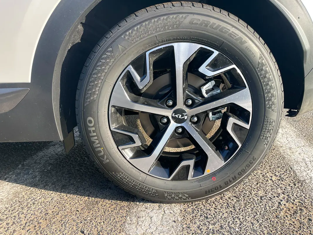 واردات Kia Sportage 2025 از دبی — منطقه آزاد کیش و قشم — خودرو Kia — تصویر 10