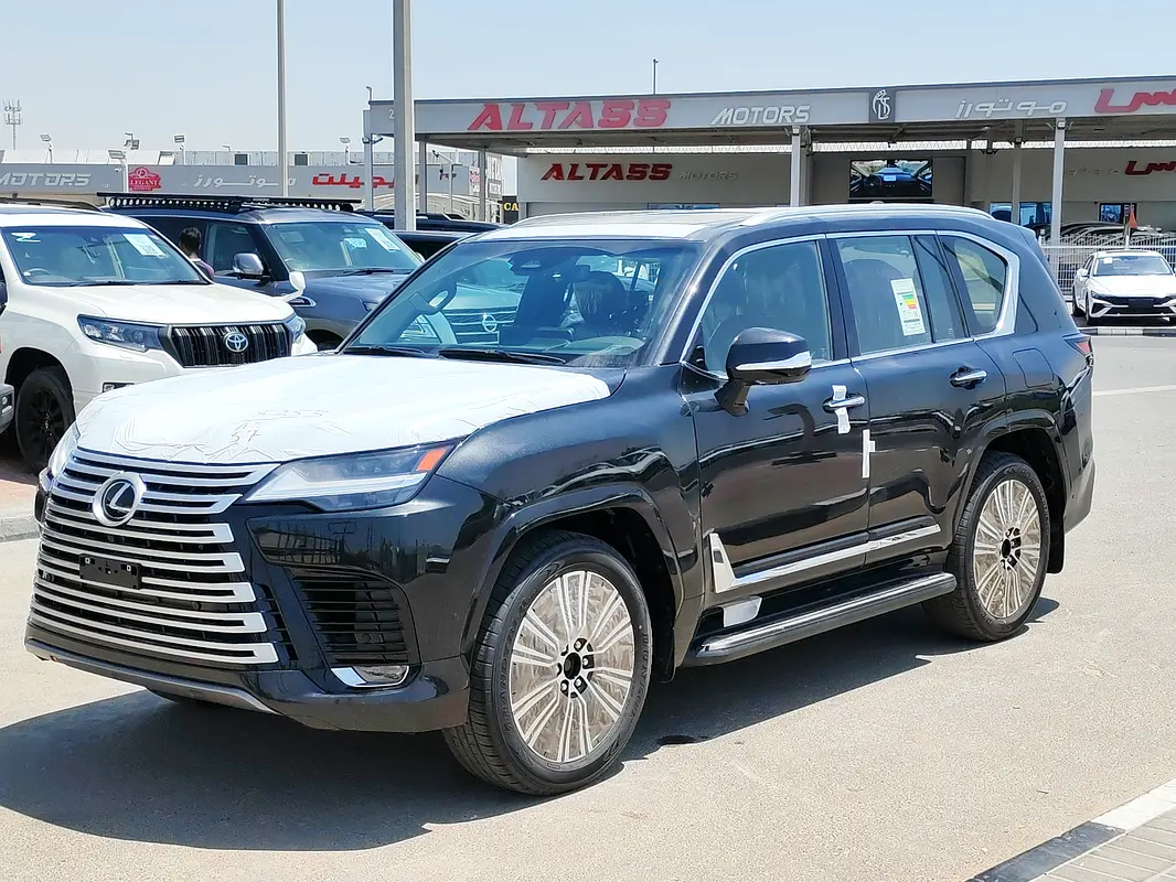 واردات Lexus LX Series 2026 از دبی — منطقه آزاد کیش و قشم — خودرو Lexus — تصویر 3